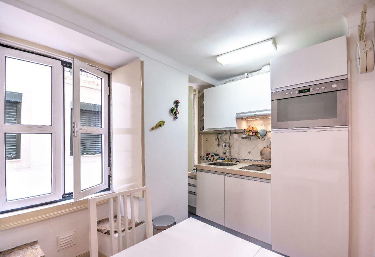 Alfama 88, By With A View Apartamento *